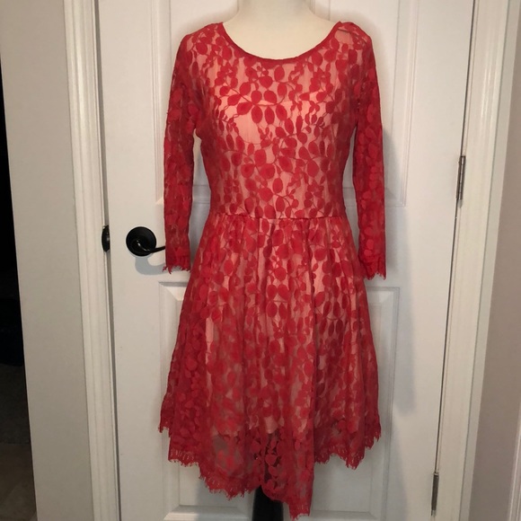 Free People Red Floral Lace Mesh Dress size 8 - Picture 4 of 16